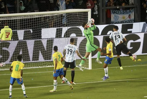 Argentina chính thức đoạt vé dự World Cup nhờ chiến thắng của Ecuador
